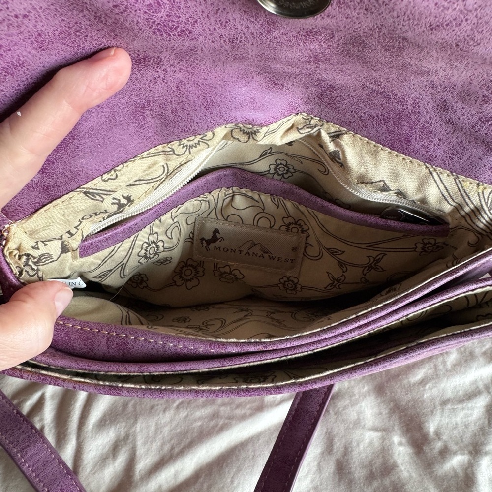 Montana West Purple Crossbody Bag with Embroidery. Like New. Non smoking no pet - Picture 7 of 9
